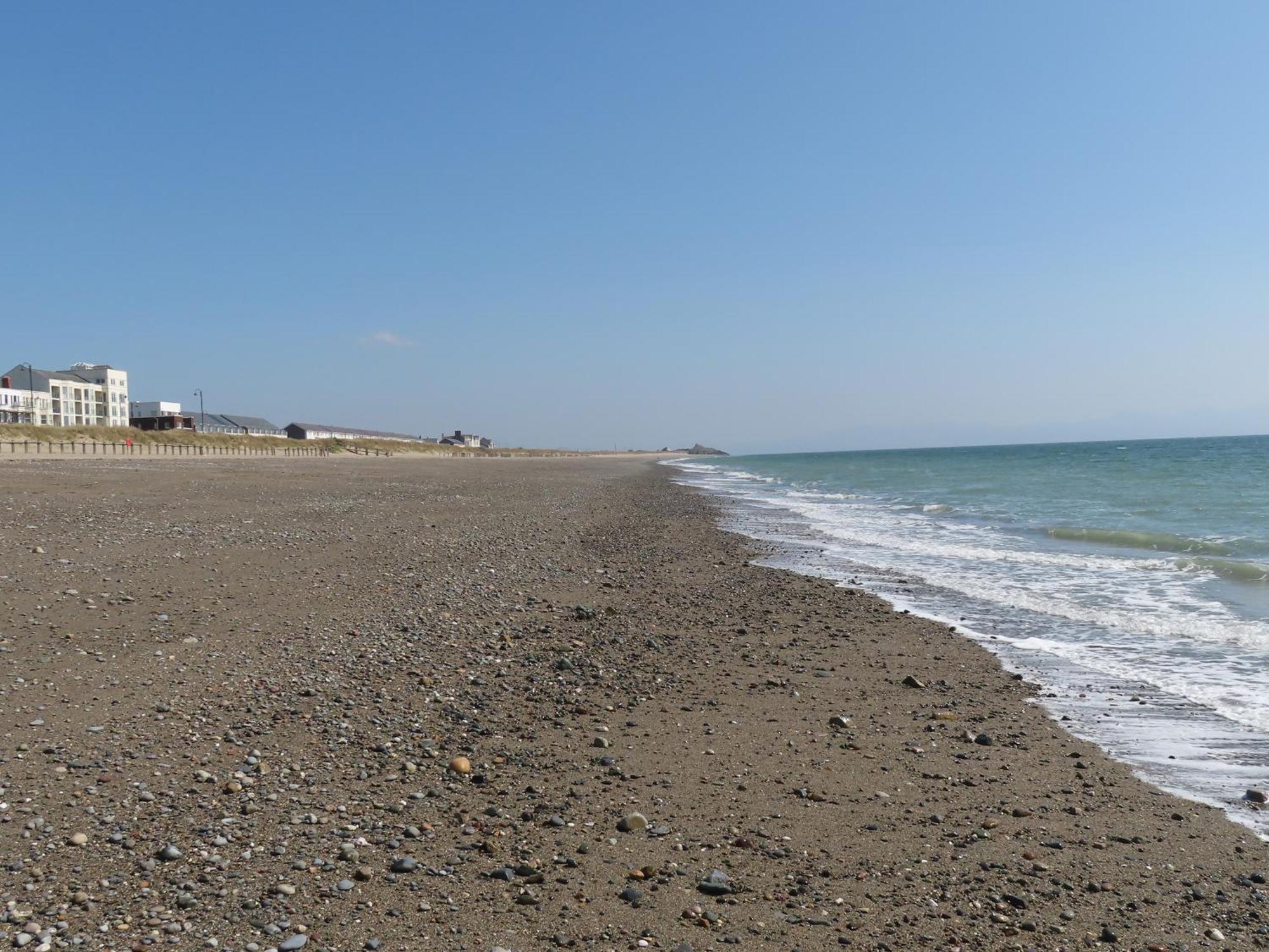 Вилла 7 Min Y Traeth Пулхели Экстерьер фото